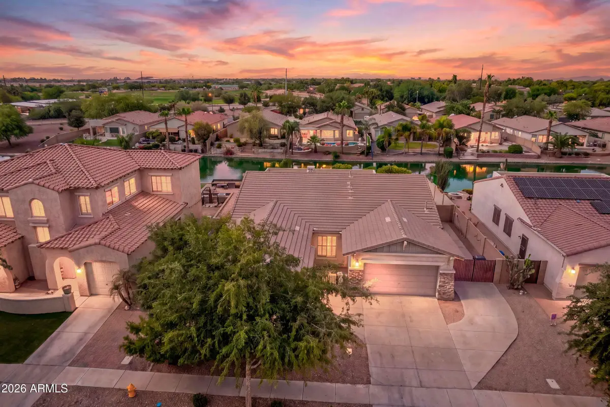 662 E Torrey Pines Place, Chandler, AZ 85249 - #1