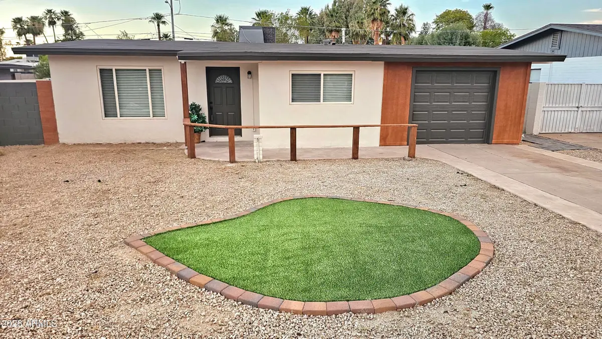 2232 E Mitchell Drive, Phoenix, AZ 85016 - #1