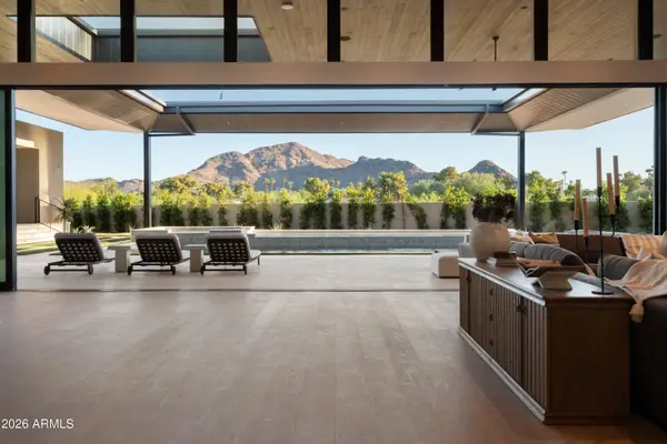 5909 E Sanna Street, Paradise Valley, AZ 85253