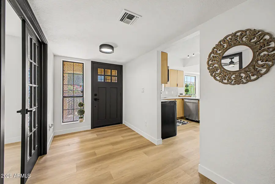 8202 N 21st Drive #B201, Phoenix, AZ 85021 - #2