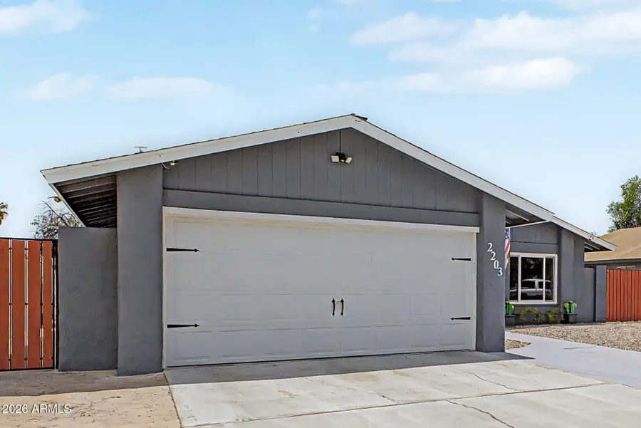 2203 W El Moro Avenue, Mesa, AZ 85202 - #3