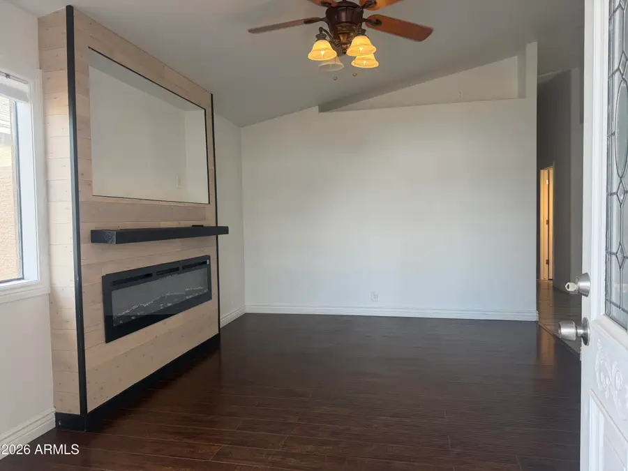 8926 W Vale Drive, Phoenix, AZ 85037 - #2