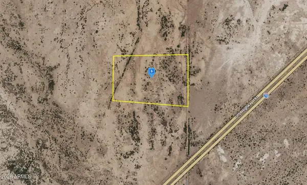 700 E Circle B Road, Willcox, AZ 85643