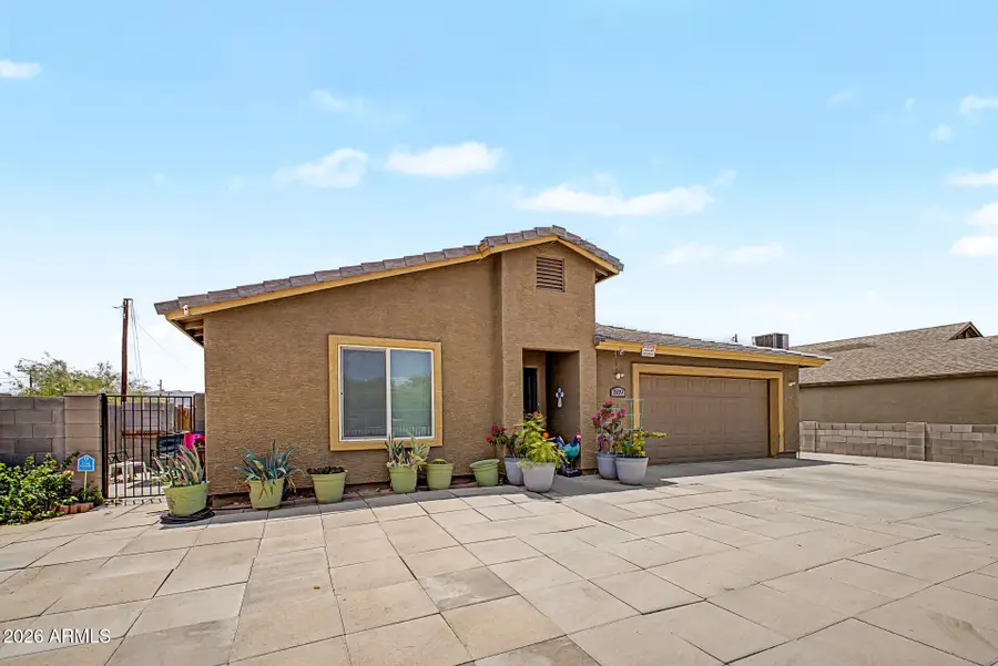 1939 E Encinas Lane, Phoenix, AZ 85040 - #3
