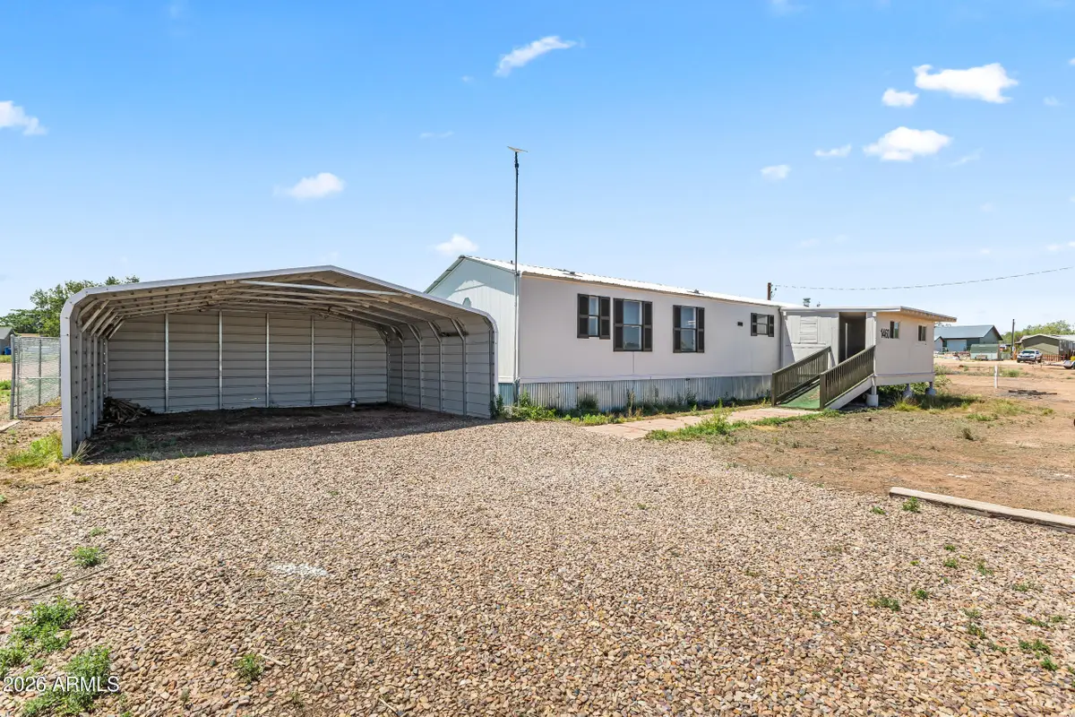 1460 W 8th Street N, Saint Johns, AZ 85936 - #1