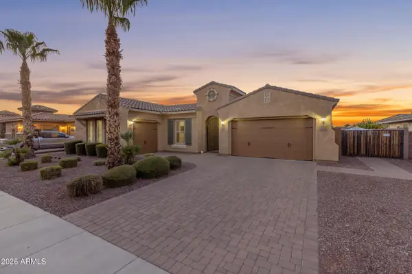 18372 W Paradise Lane, Surprise, AZ 85388