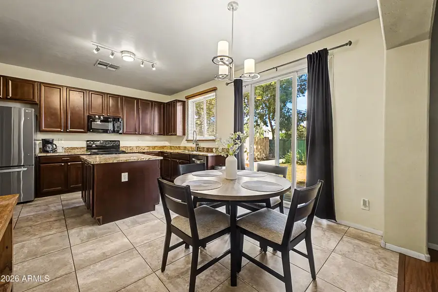 2101 E Sunland Avenue, Phoenix, AZ 85040 - #3