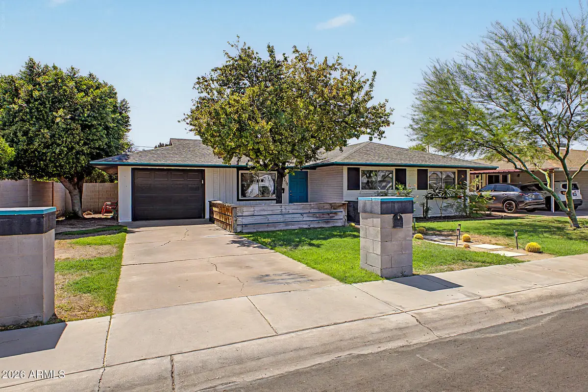 5208 N 11th Avenue, Phoenix, AZ 85013 - #1
