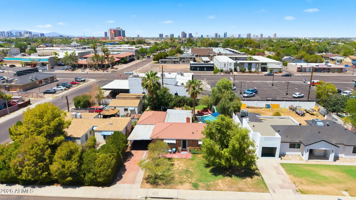 3008 N 24th Place, Phoenix, AZ 85016 - #1