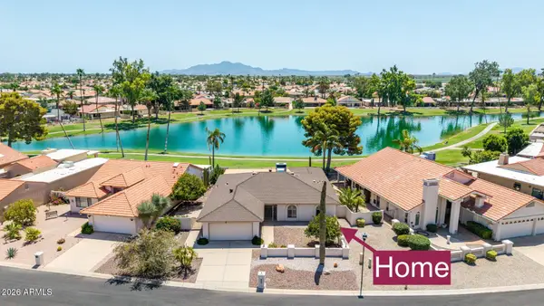 26421 S Lakemont Drive, Sun Lakes, AZ 85248