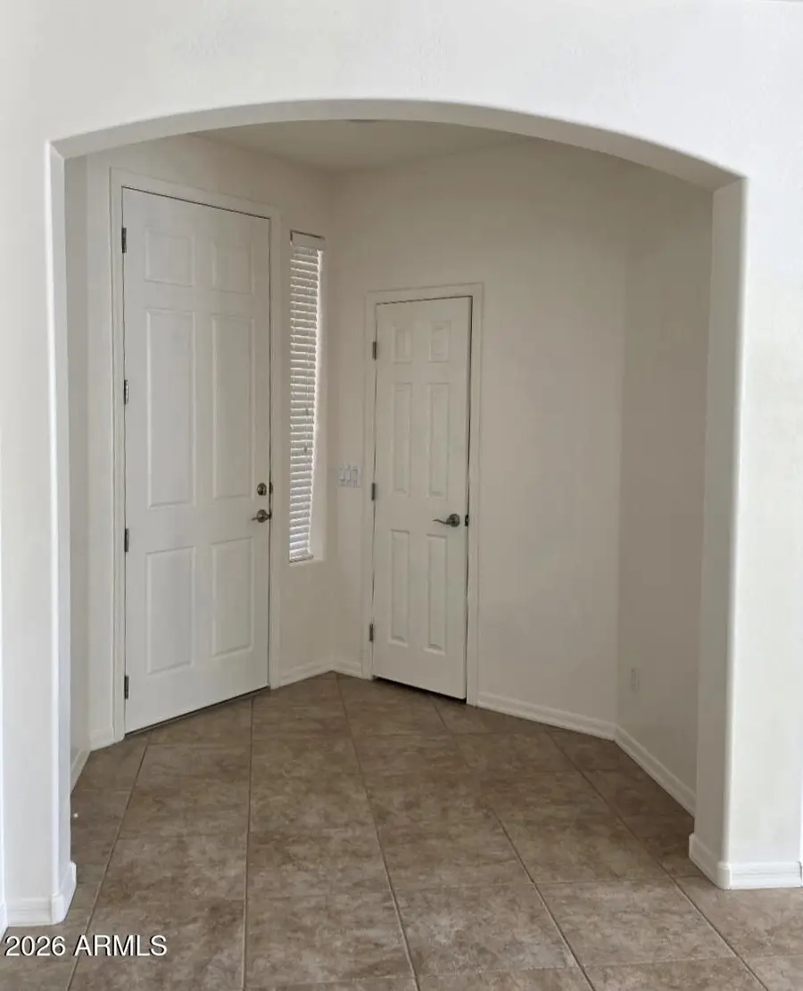 2409 W Beverly Road, Phoenix, AZ 85041 - #3