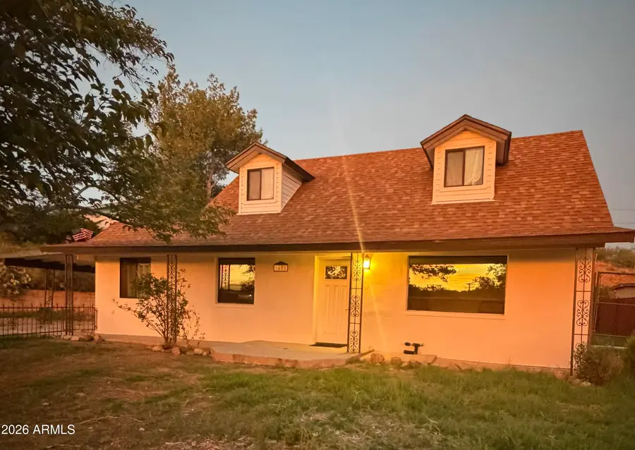 1402 E Mesquite Street, Globe, AZ 85501 - #3