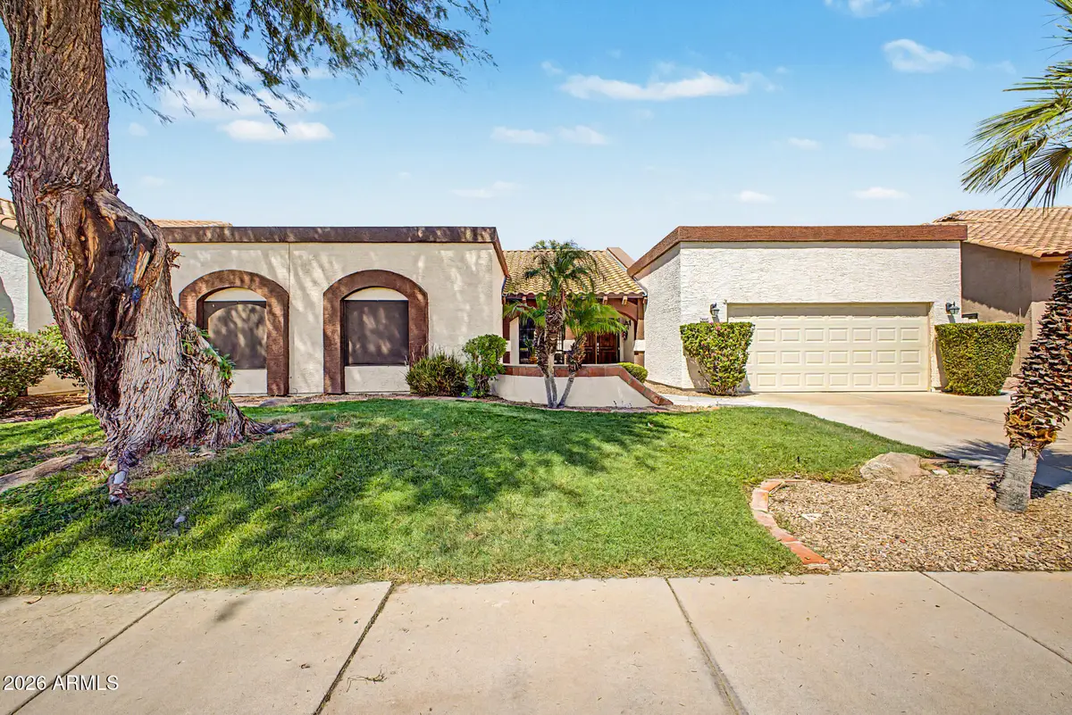 1042 W Newport Beach Drive, Gilbert, AZ 85233 - #1