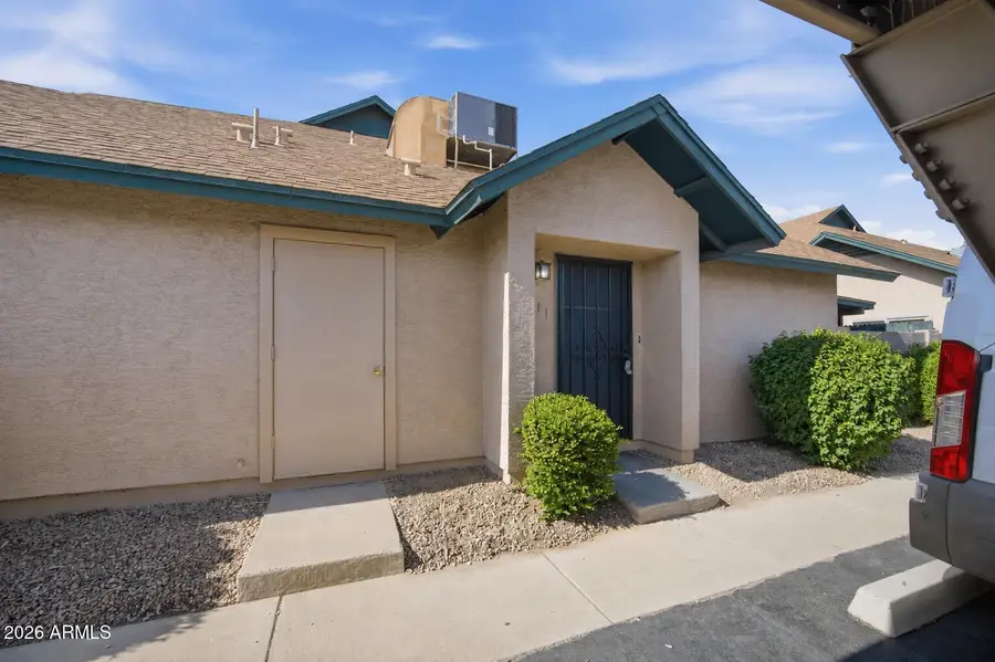 8011 N 49th Avenue, Glendale, AZ 85302 - #3