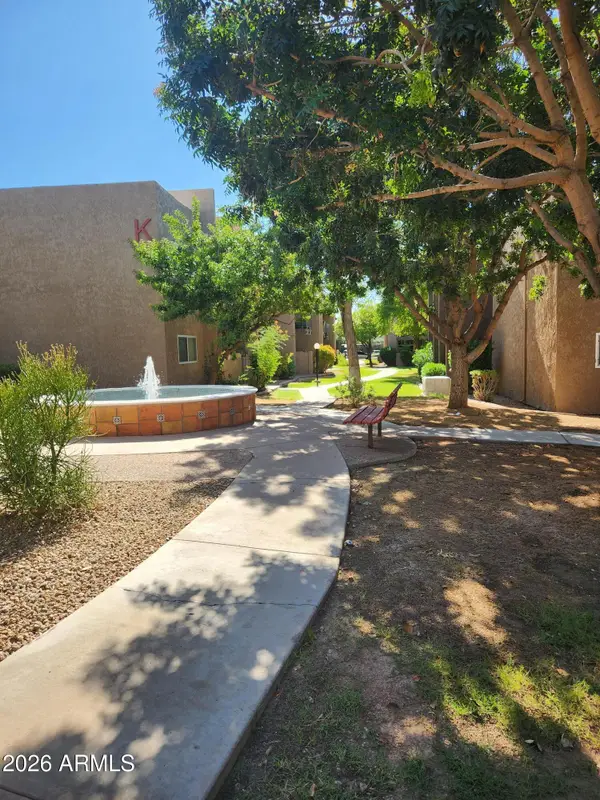 5525 E Thomas Road #I3, Phoenix, AZ 85018
