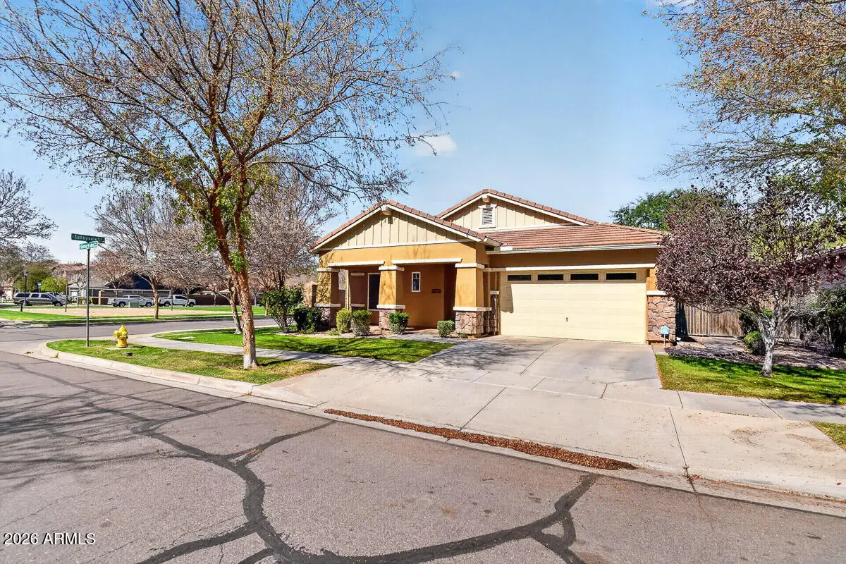 3424 E Sierra Madre Avenue, Gilbert, AZ 85296 - #1