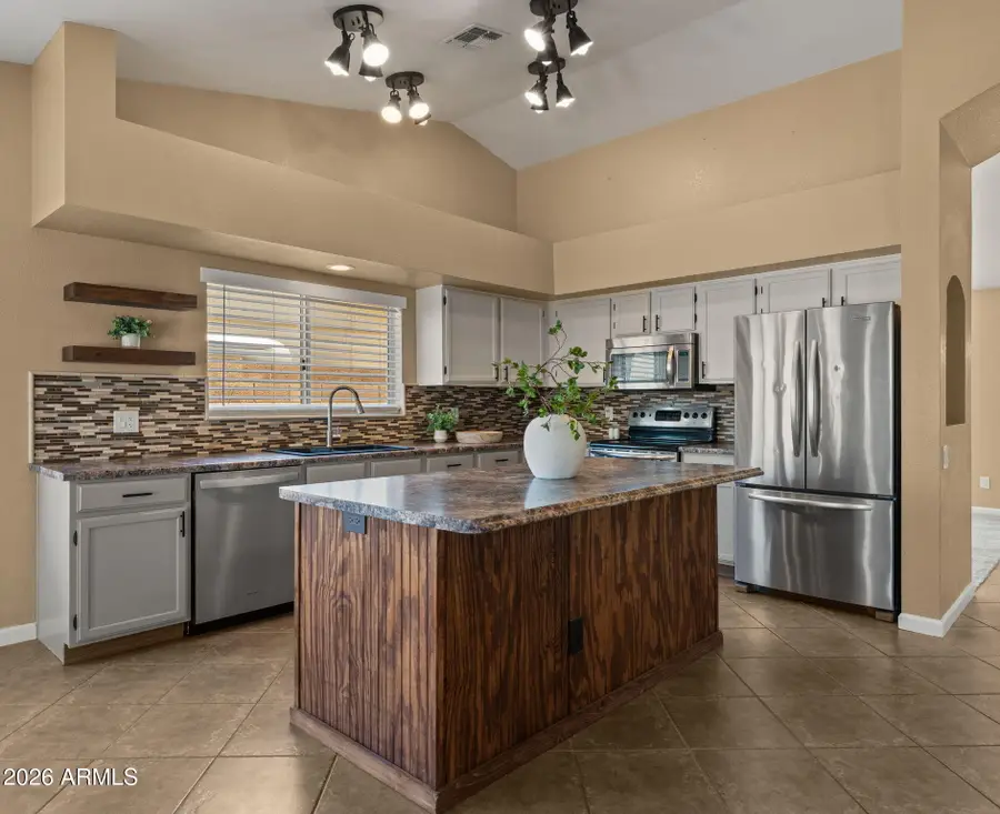 8434 W Dreyfus Drive, Peoria, AZ 85381 - #2