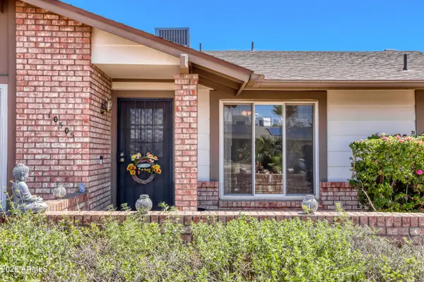 10505 W Echo Lane, Peoria, AZ 85345