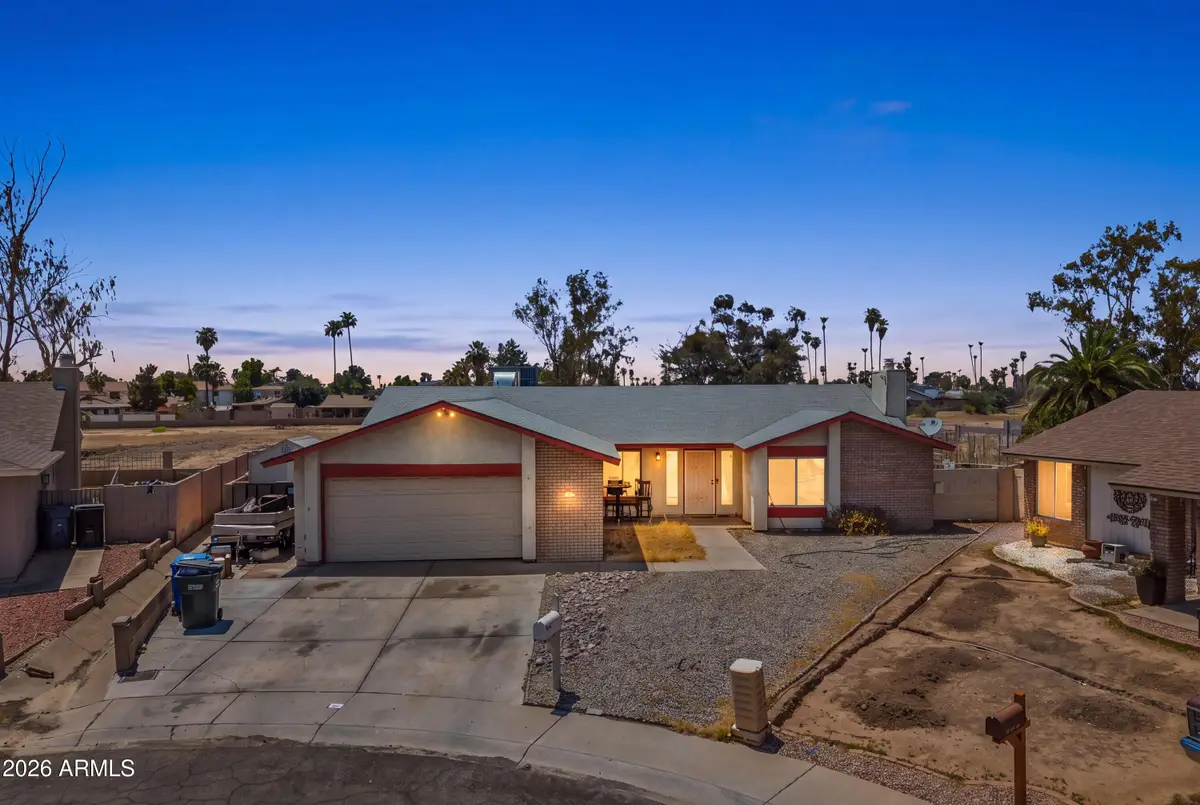 10122 W Turney Avenue, Phoenix, AZ 85037 - #1