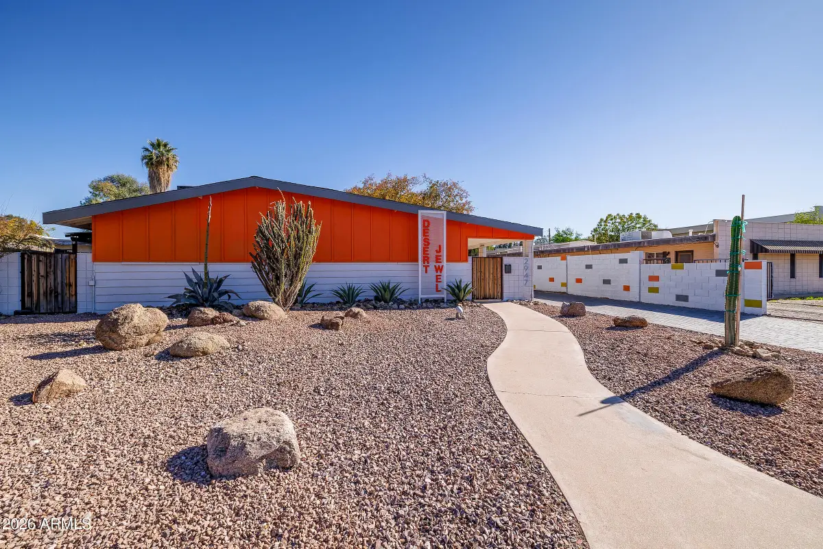 2947 N 39th Street, Phoenix, AZ 85018 - #1