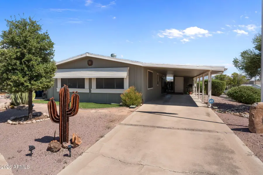 680 W Smoketree Street, Wickenburg, AZ 85390 - #2