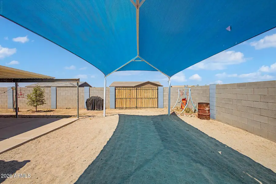 13509 S Silent Road, Arizona City, AZ 85123 - #2