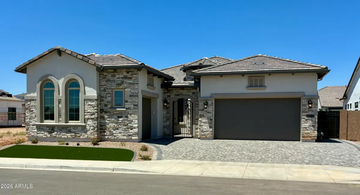 1071 E Peach Tree Drive, Chandler, AZ 85249 - #1