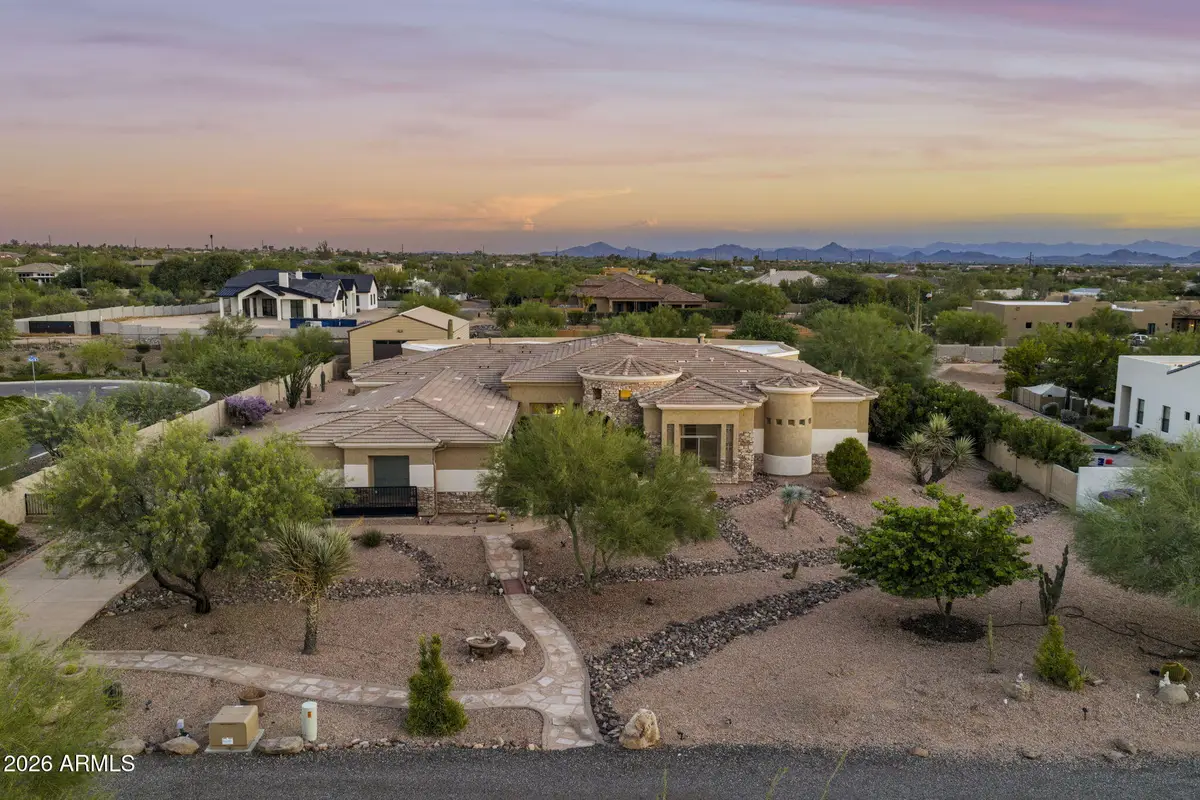 5643 E Rancho Tierra Drive, Cave Creek, AZ 85331 - #1