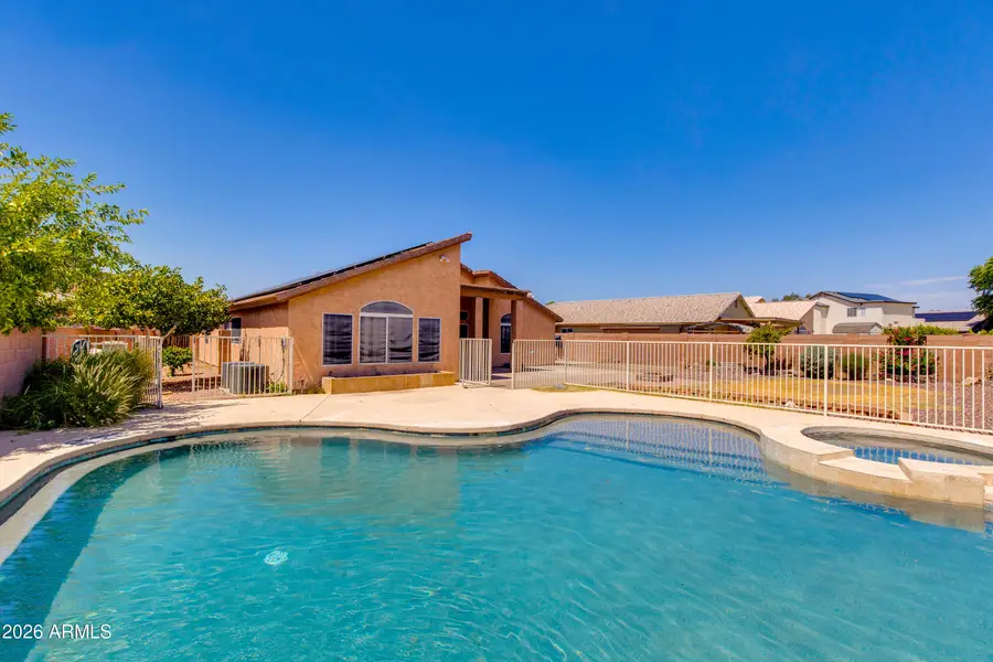 4209 W Wahalla Lane, Glendale, AZ 85308 - #2