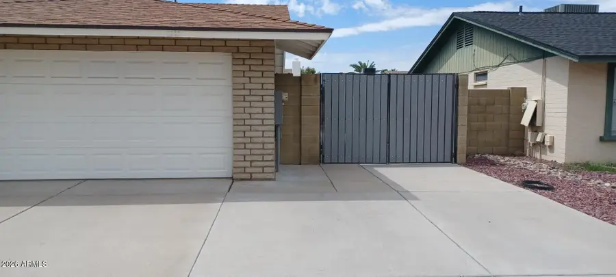 6533 W Altadena Avenue, Glendale, AZ 85304 - #3