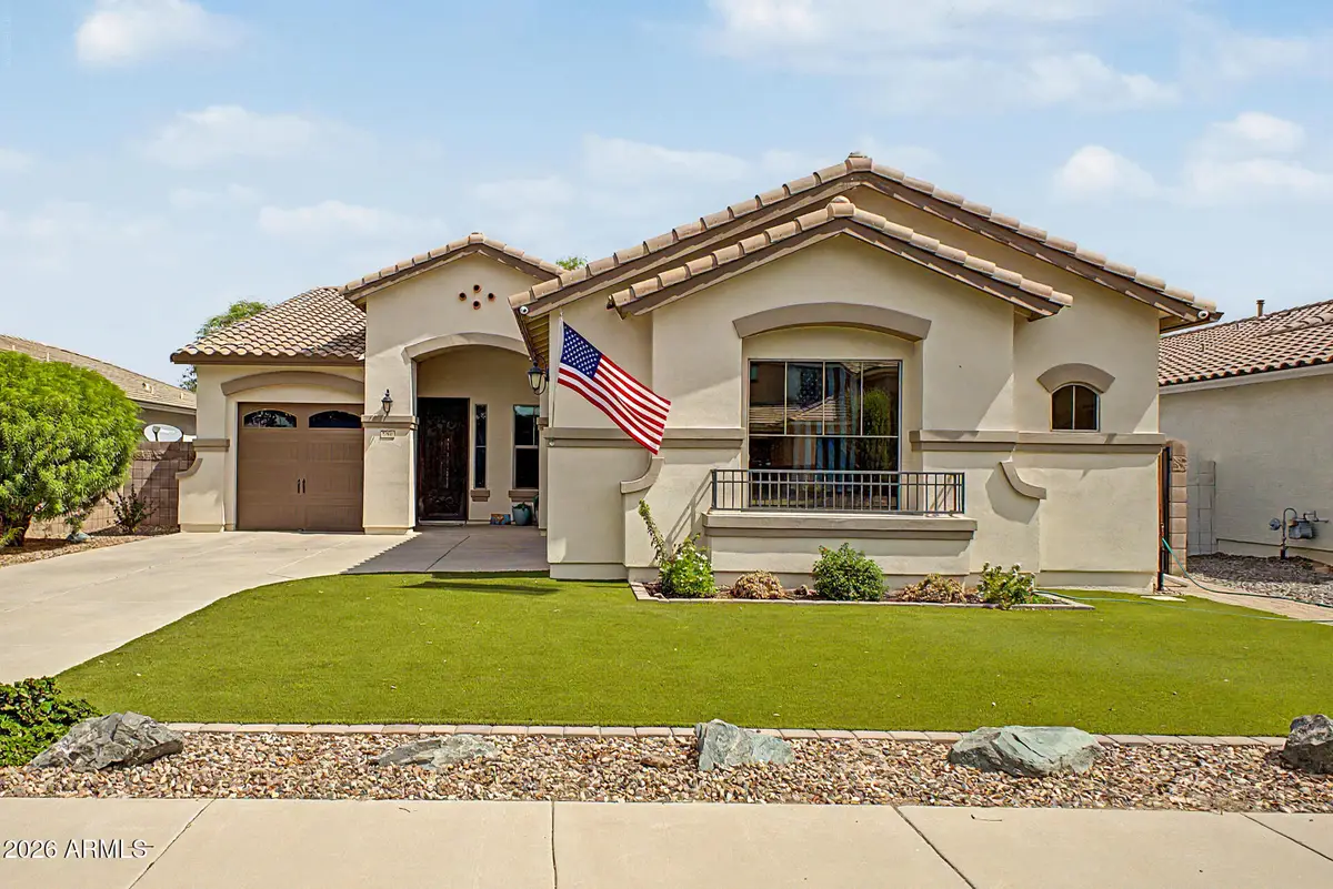 2660 E Blue Spruce Lane, Gilbert, AZ 85298 - #1