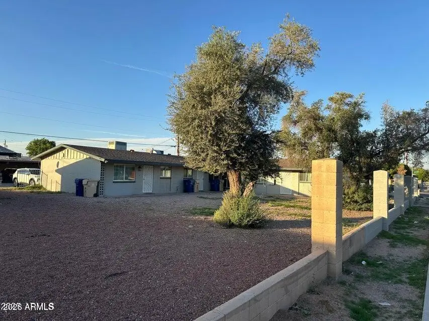 6033 W Oregon Avenue, Glendale, AZ 85301 - #1