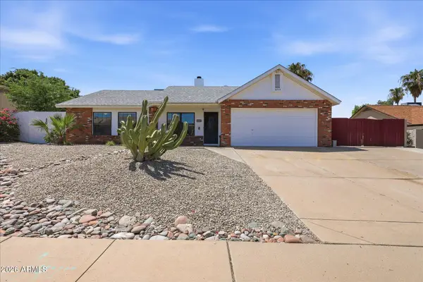 6723 E Ivyglen Street, Mesa, AZ 85205