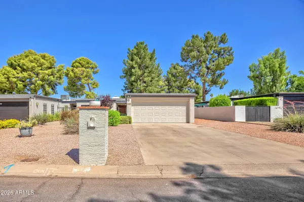 110 W Tam Oshanter Drive W, Phoenix, AZ 85023