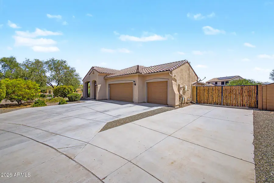 26150 W Wahalla Lane, Buckeye, AZ 85396 - #2