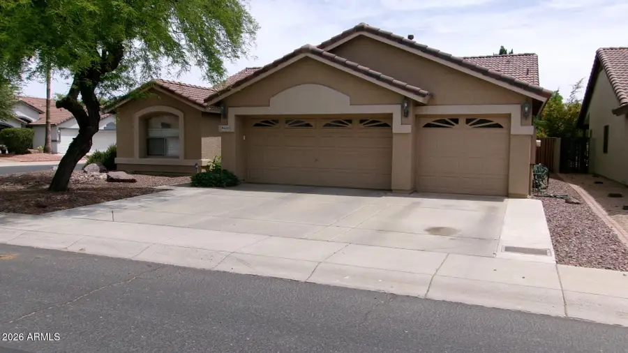 4015 W Menadota Drive, Glendale, AZ 85308 - #2