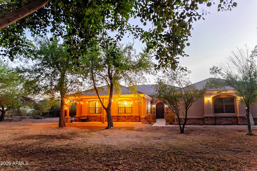 11810 S 43rd Avenue, Laveen, AZ 85339 - #2