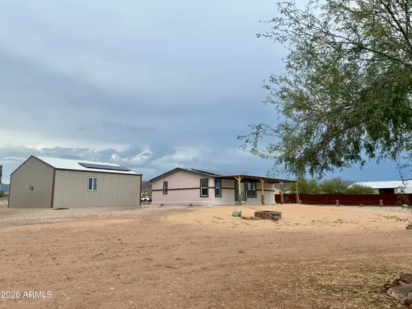 42608 N 6th Avenue, New River, AZ 85087