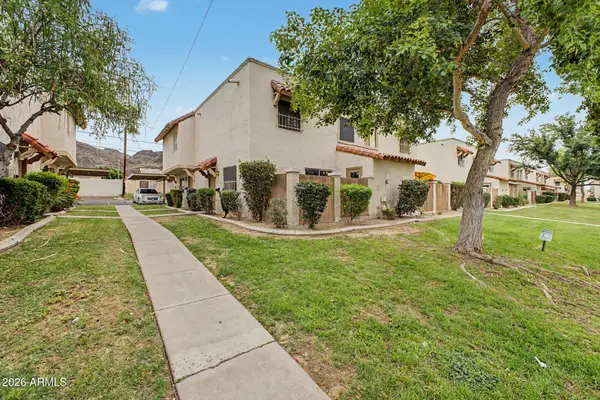 8841 N 12th Place, Phoenix, AZ 85020