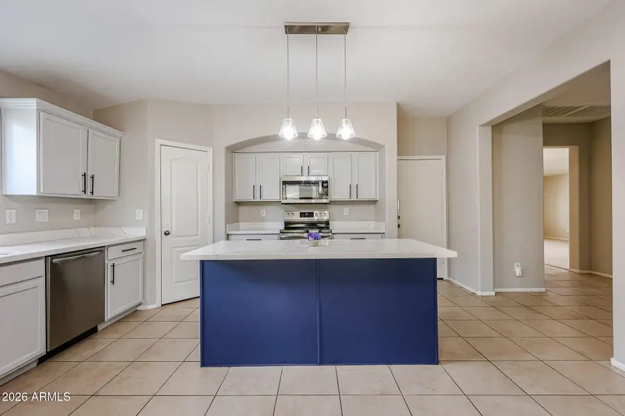 29167 N Mountain View Road, San Tan Valley, AZ 85143 - #2