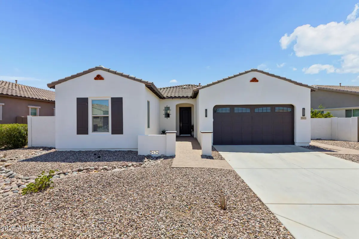 3325 E Coconino Drive, Gilbert, AZ 85298 - #1