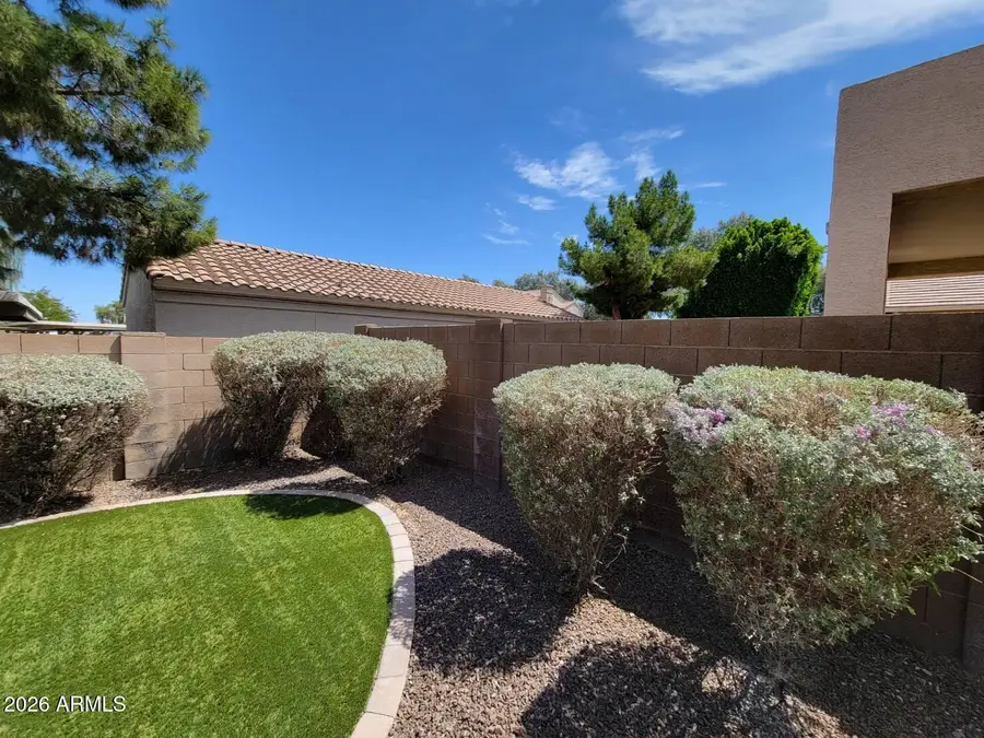 964 W Fairway Drive N, Chandler, AZ 85225 - #3