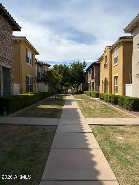 825 S Henry Lane, Gilbert, AZ 85296 - #3