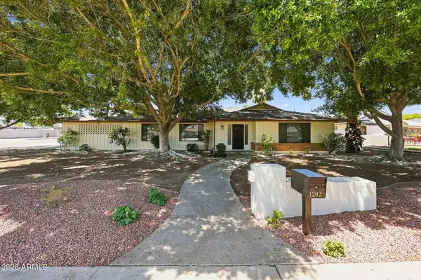 1202 E Northview Avenue, Phoenix, AZ 85020