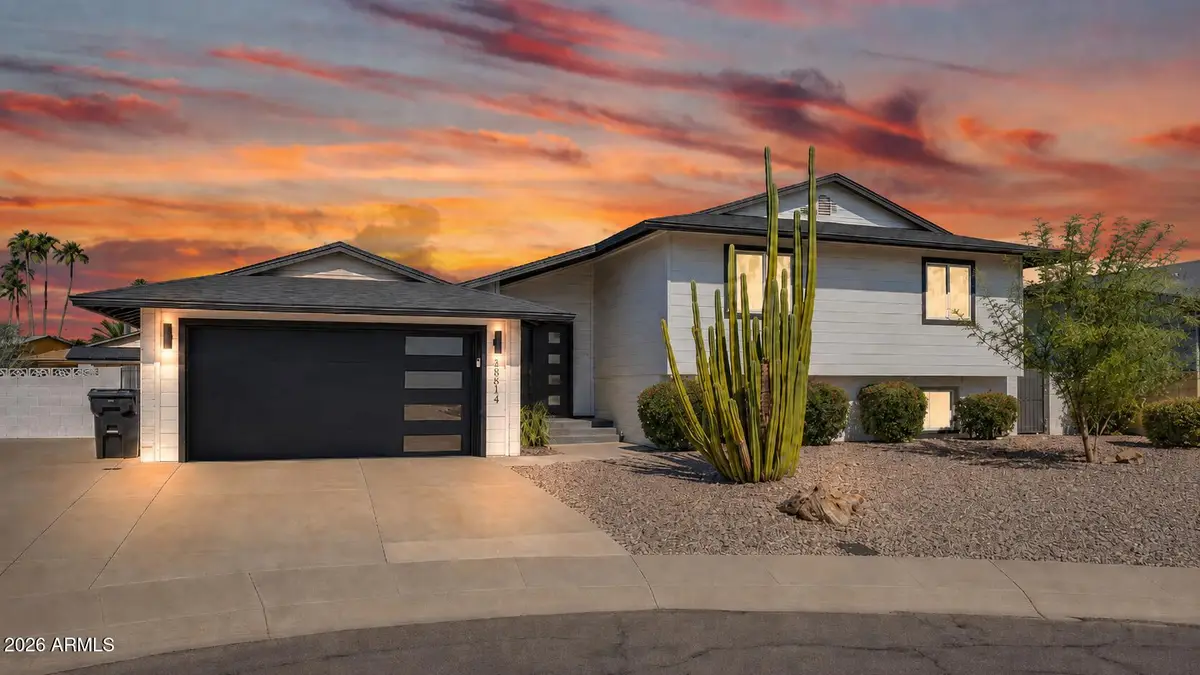 8614 E Monterey Way, Scottsdale, AZ 85251 - #1