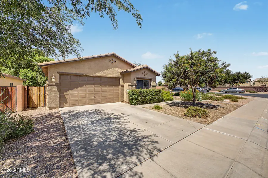 72 W Dragon Tree Avenue, San Tan Valley, AZ 85140 - #3
