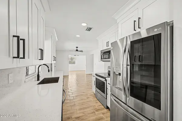 9573 W Purdue Avenue, Peoria, AZ 85345