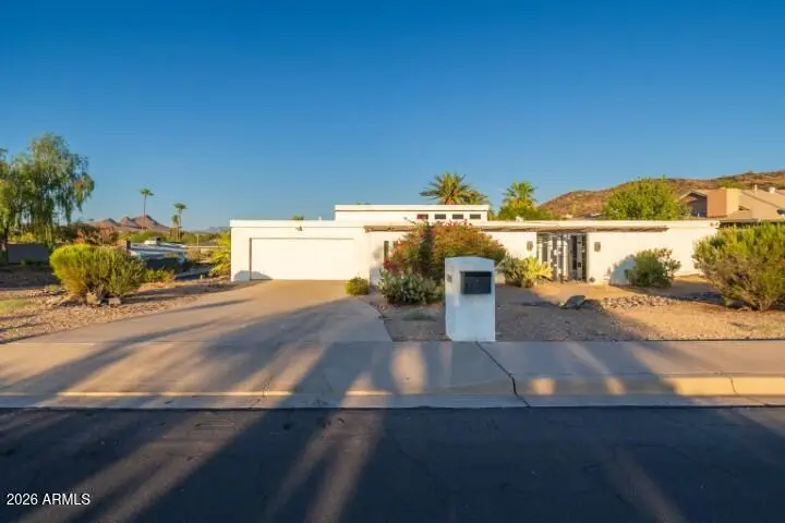 13045 N 8th Avenue, Phoenix, AZ 85029 - #1