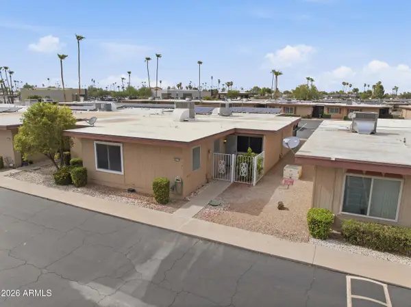 13216 N 98th Avenue #P, Sun City, AZ 85351