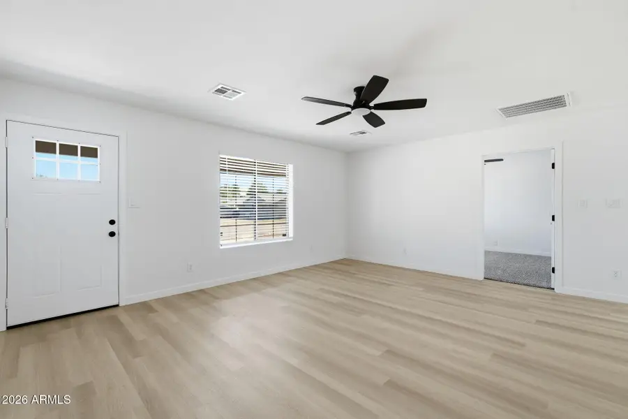 228 W 18th Avenue, Apache Junction, AZ 85120 - #3